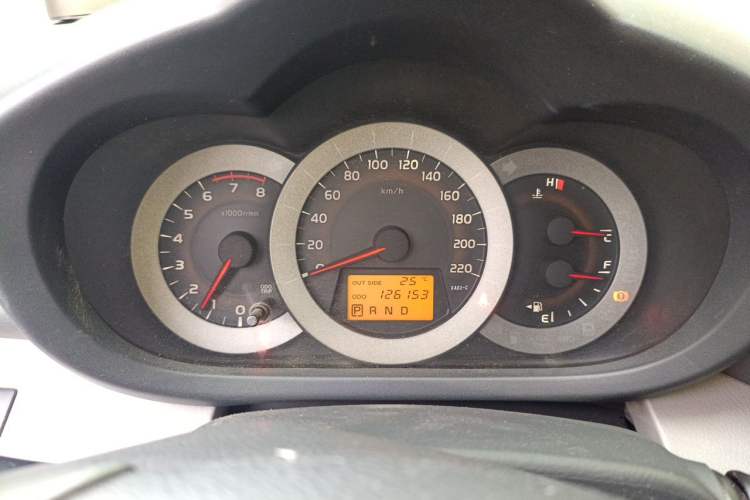 Used Toyota RAV4 2010 2.4L Automatic Deluxe Upgrade Edition Instrument Cluster
