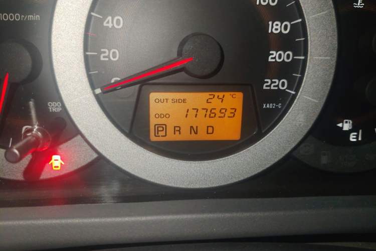 Used Toyota RAV4 2010 2.4L Automatic Deluxe Upgrade Edition Odometer Close Up