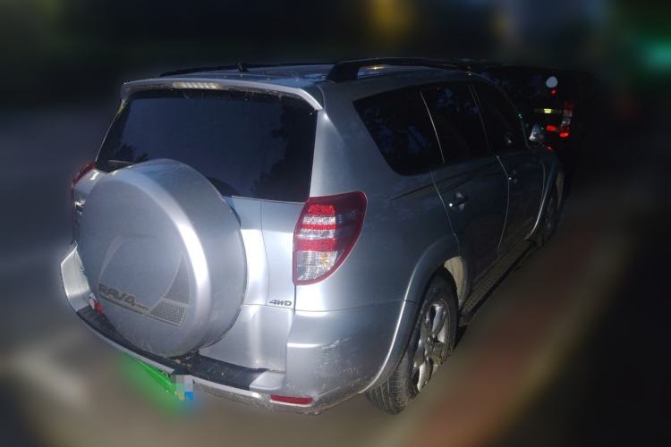 Used Toyota RAV4 2010 2.4L Automatic Deluxe Upgrade Edition Rear Right 45 Deg