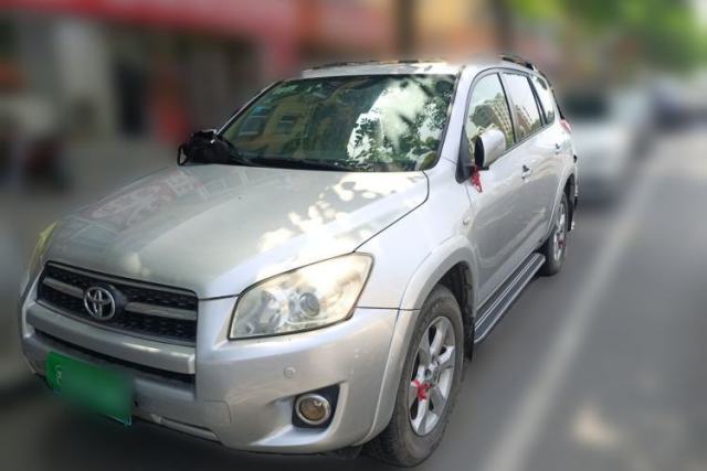 Used Toyota RAV4 2010 2.4L Automatic Deluxe Upgrade Edition