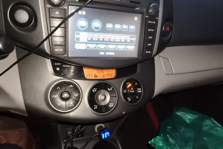 Used Toyota RAV4 2010 2.0L Manual Deluxe Upgrade Audio And AC Panel