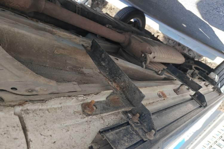 Used Toyota RAV4 2010 2.0L Automatic Deluxe Upgrade Edition Chassis Front Right