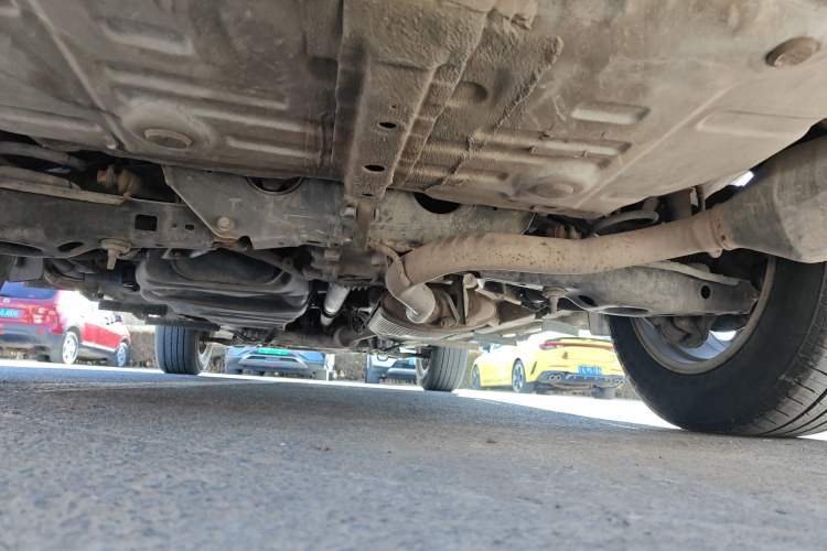 Used Toyota RAV4 2010 2.0L Automatic Deluxe Upgrade Edition Chassis Rear
