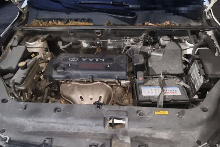 Used Toyota RAV4 2010 2.0L Manual Deluxe Upgrade Engine Bay