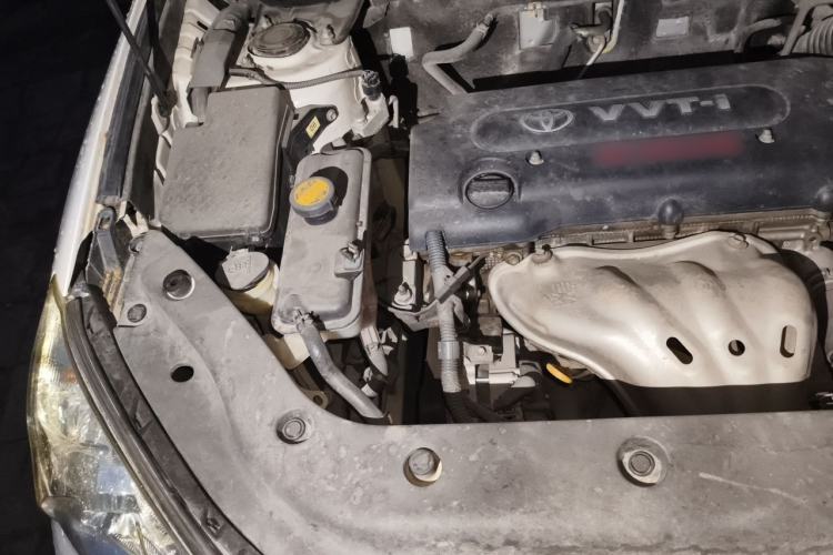 Used Toyota RAV4 2010 2.0L Manual Deluxe Upgrade Engine Bay Right