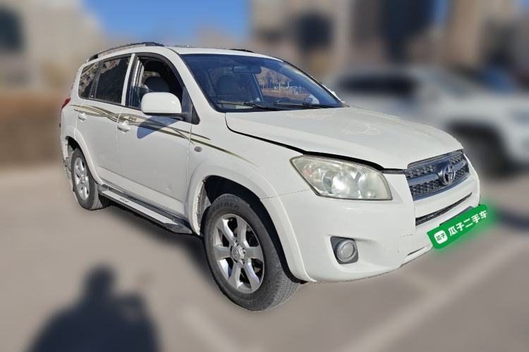 Used Toyota RAV4 2010 2.0L Automatic Deluxe Upgrade Edition Front Right 45 Deg