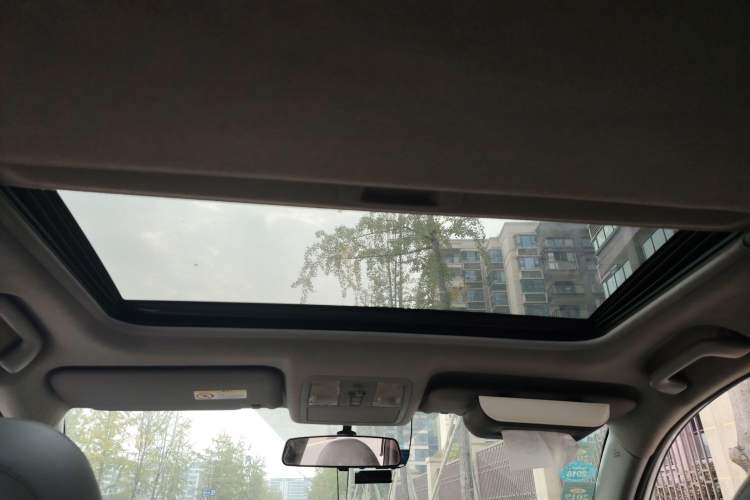 Used Toyota RAV4 2010 2.0L Automatic Deluxe Upgrade Edition Headliner