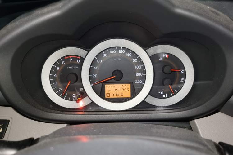 Used Toyota RAV4 2010 2.4L Automatic Deluxe Upgrade Edition Instrument Cluster