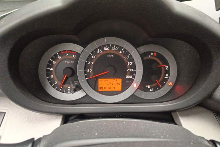 Used Toyota RAV4 2010 2.4L Automatic Deluxe Upgrade Edition Instrument Cluster