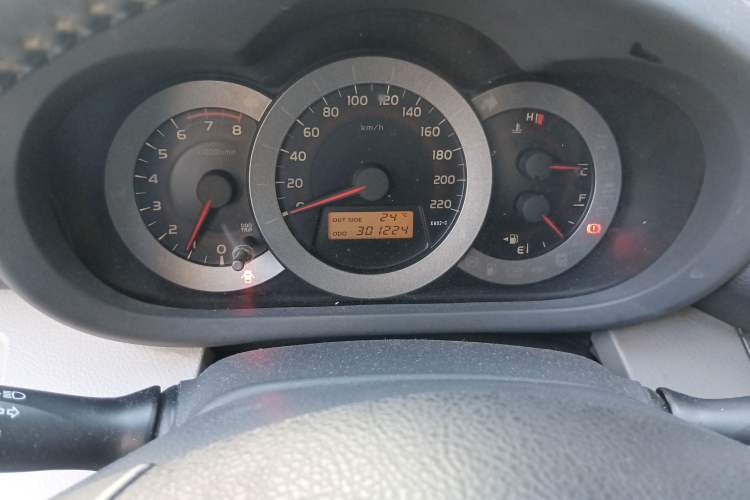 Used Toyota RAV4 2010 2.0L Manual Deluxe Upgrade Odometer Close Up