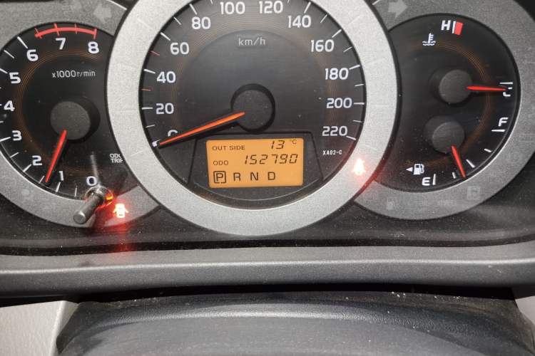 Used Toyota RAV4 2010 2.4L Automatic Deluxe Upgrade Edition Odometer Close Up