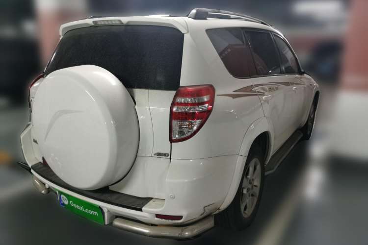 Used Toyota RAV4 2010 2.4L Automatic Deluxe Upgrade Edition Rear Right 45 Deg