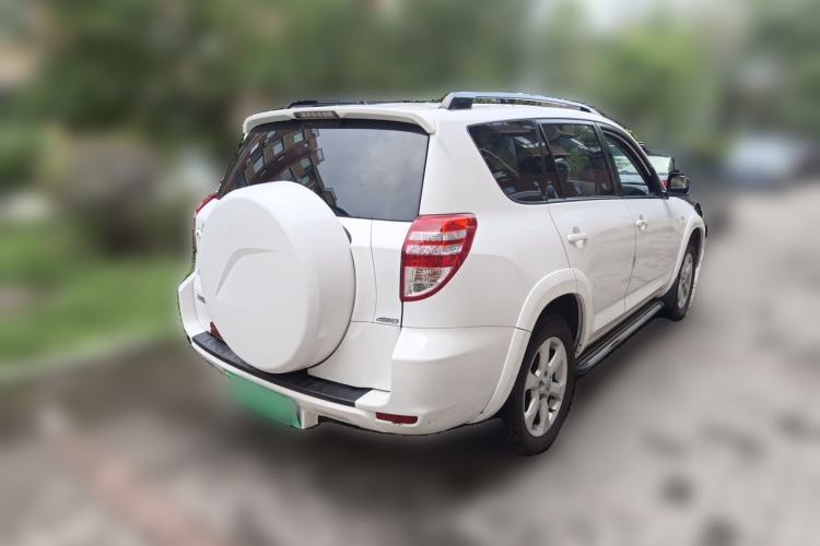 Used Toyota RAV4 2010 2.4L Automatic Deluxe Upgrade Edition Rear Right 45 Deg