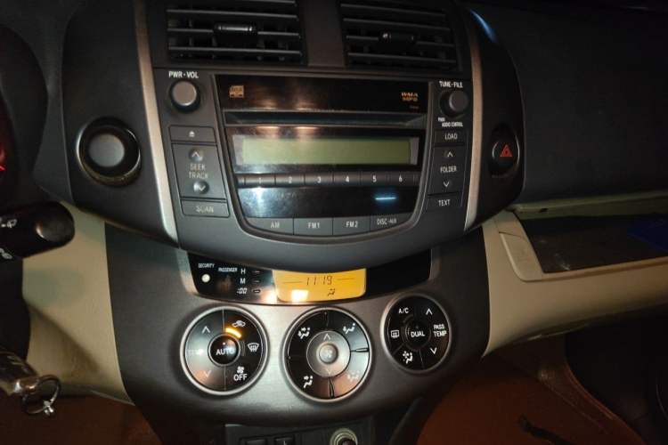 Used Toyota RAV4 2011 2.0L Automatic Luxury Edition Audio And AC Panel