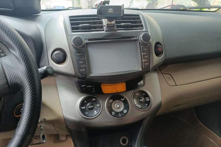 Used Toyota RAV4 2011 2.0L Automatic Classic Edition Audio And AC Panel