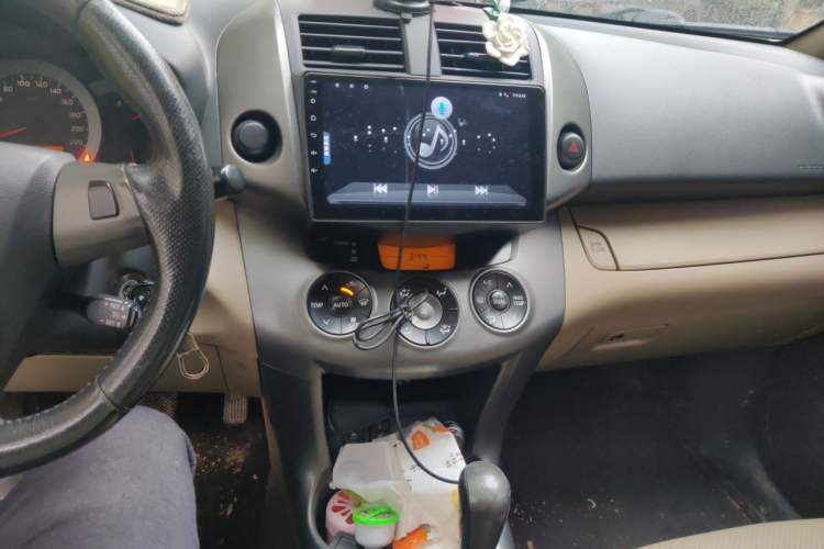 Used Toyota RAV4 2011 2.0L Automatic Luxury Edition Audio And AC Panel