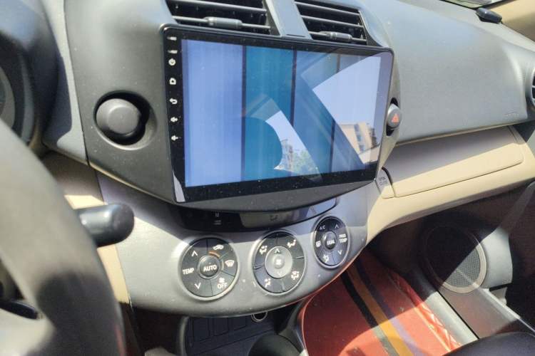 Used Toyota RAV4 2011 2.0L Automatic Classic Edition Audio And AC Panel