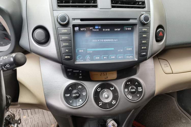 Used Toyota RAV4 2011 2.0L Automatic Classic Edition Audio And AC Panel