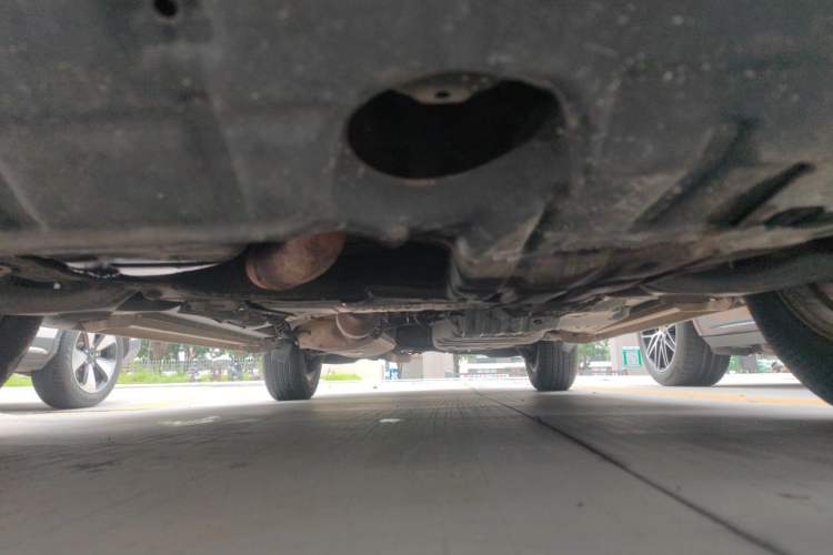 Used Toyota RAV4 2011 2.0L Automatic Classic Edition Chassis Front