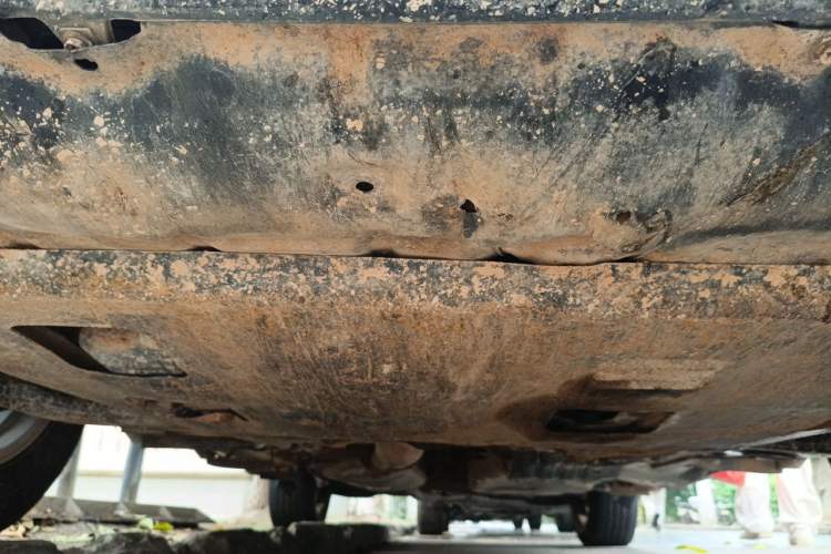 Used Toyota RAV4 2011 2.0L Automatic Classic Edition Chassis Front