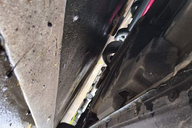 Used Toyota RAV4 2011 2.0L Automatic 4x4 Edition Chassis Front Left