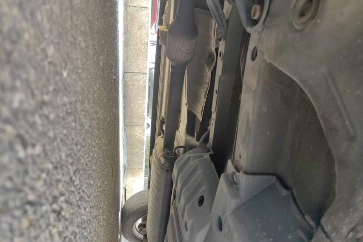 Used Toyota RAV4 2011 2.0L Automatic Luxury Edition Chassis Front Left