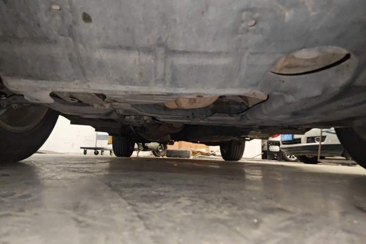 Used Toyota RAV4 2011 2.0L Manual Classic Edition Chassis Front