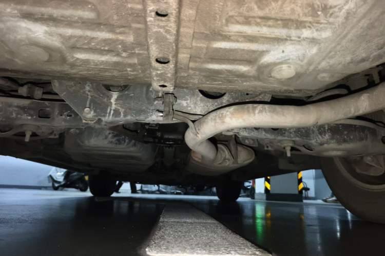 Used Toyota RAV4 2011 2.4L Automatic 4x4 Luxury Edition Chassis Rear