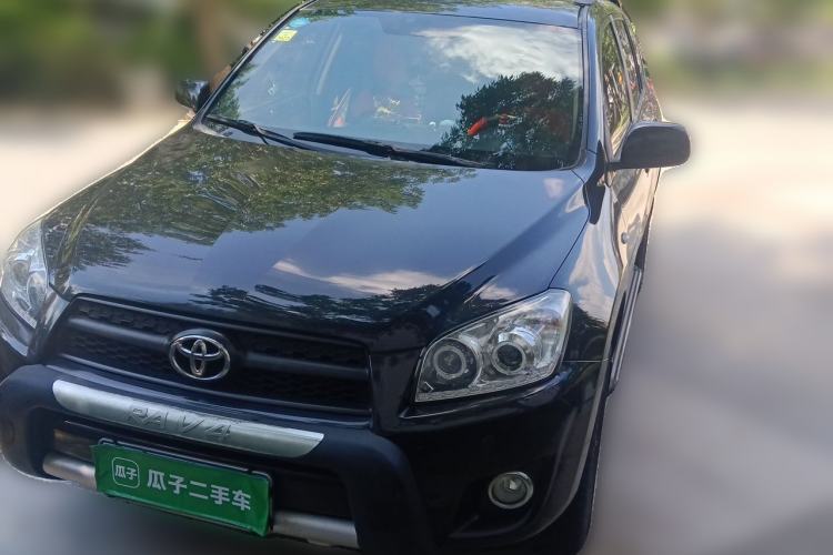 Ojetý Toyota RAV4 2011 2.0L Manual Classic Edition Guazi used car, China used car export, Used car for sale, Used cars, Cheapest cars for sale