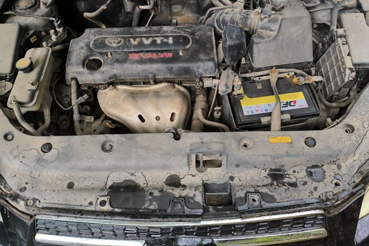 Used Toyota RAV4 2011 2.0L Automatic 4x4 Edition Engine Bay