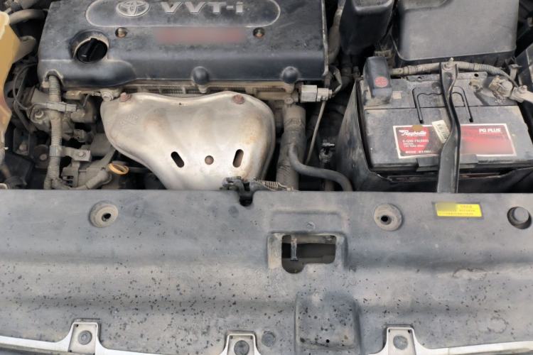 Used Toyota RAV4 2011 2.4L Automatic 4x4 Luxury Edition Engine Bay