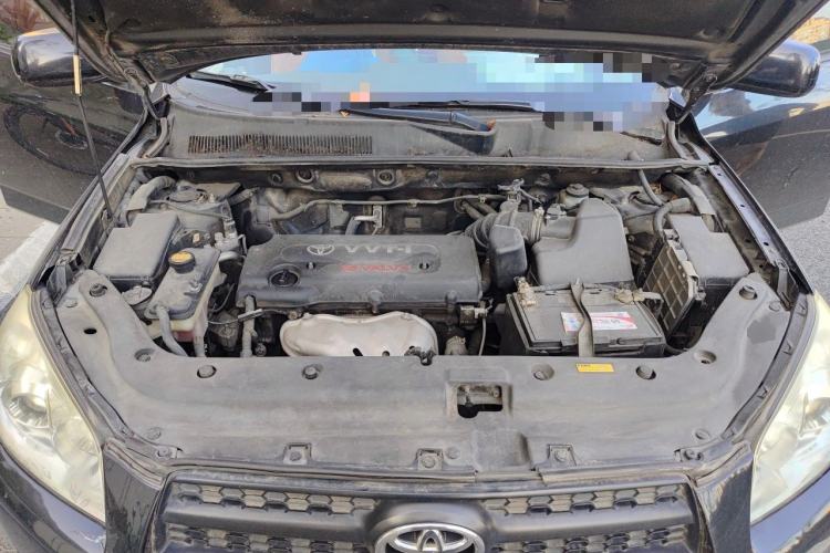 Used Toyota RAV4 2011 2.0L Manual Classic Edition Engine Bay