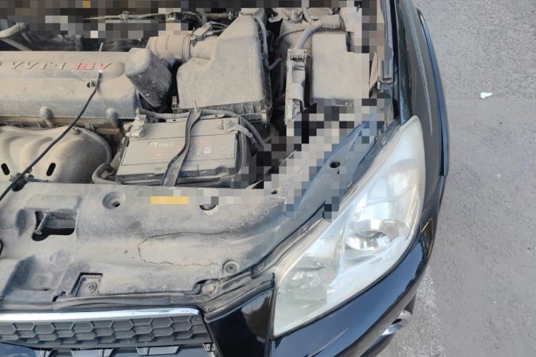 Used Toyota RAV4 2011 2.0L Automatic 4x4 Edition Engine Bay Left