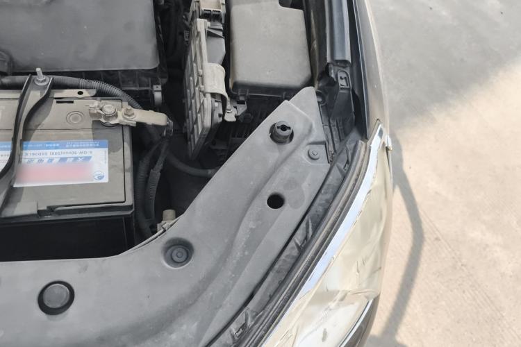 Used Toyota RAV4 2011 2.0L Manual Classic Edition Engine Bay Left