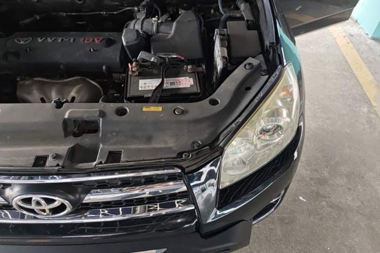 Used Toyota RAV4 2011 2.0L Automatic Classic Edition Engine Bay Left