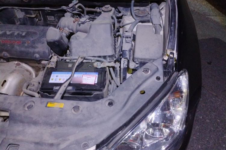 Used Toyota RAV4 2011 2.0L Automatic Classic Edition Engine Bay Left