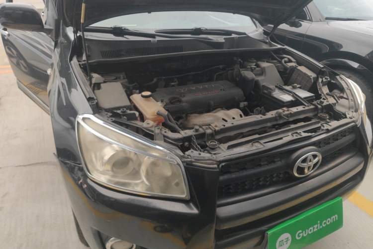 Used Toyota RAV4 2011 2.0L Automatic Classic Edition Engine Bay Right