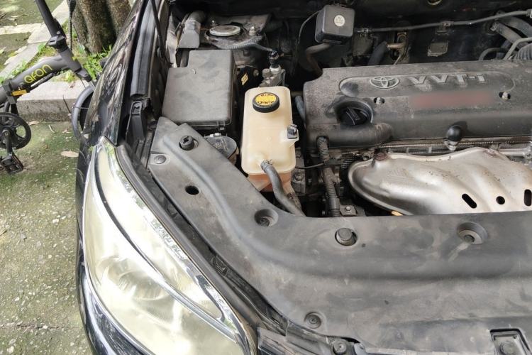 Used Toyota RAV4 2011 2.0L Automatic Classic Edition Engine Bay Right
