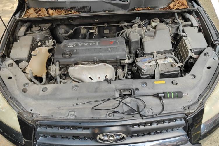 Used Toyota RAV4 2011 2.0L Automatic Classic Edition Engine Bay