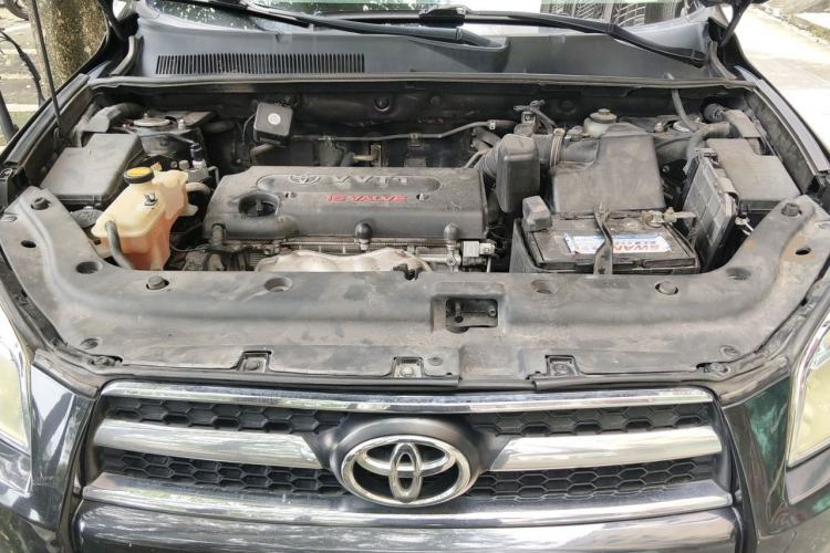 Used Toyota RAV4 2011 2.0L Automatic Classic Edition Engine Bay