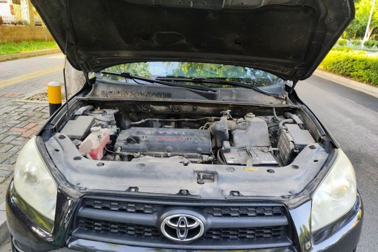 Used Toyota RAV4 2011 2.0L Automatic Classic Edition Engine Bay
