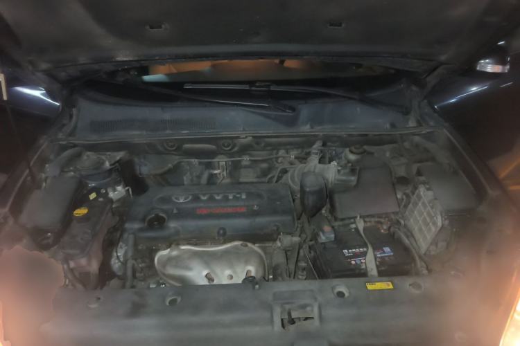 Used Toyota RAV4 2011 2.0L Automatic 4x4 Edition Engine Bay