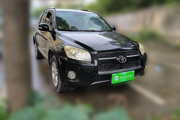 Used Toyota RAV4 2011 2.0L Automatic 4x4 Edition Front Right 45 Deg