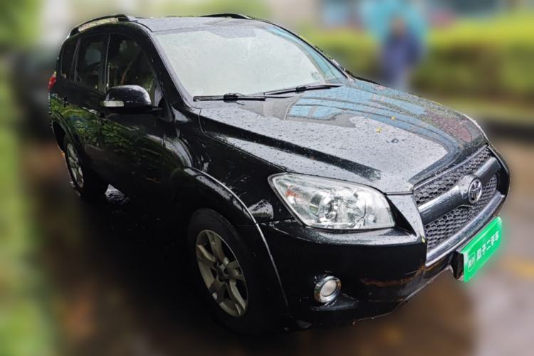 Used Toyota RAV4 2011 2.0L Automatic 4x4 Edition Front Right 45 Deg