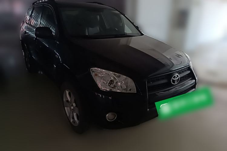 Used Toyota RAV4 2011 2.0L Automatic Classic Edition Front Right 45 Deg