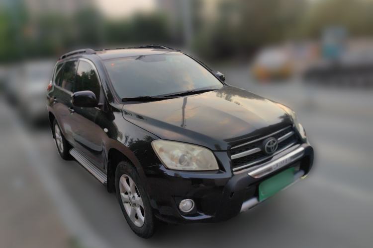 Used Toyota RAV4 2011 2.0L Automatic Classic Edition Front Right 45 Deg
