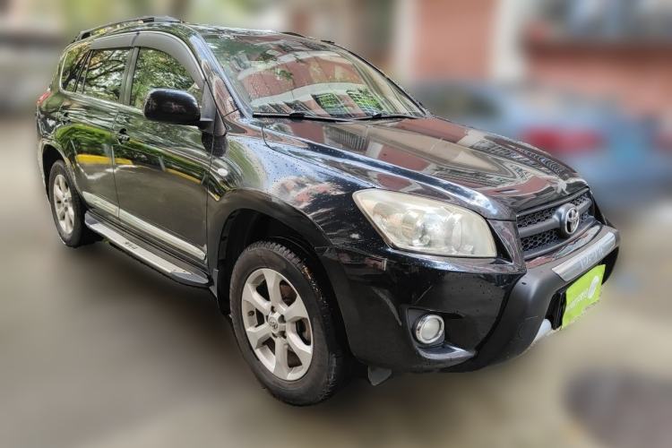 Used Toyota RAV4 2011 2.0L Automatic Classic Edition Front Right 45 Deg
