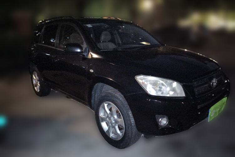 Used Toyota RAV4 2011 2.0L Manual Classic Edition Front Right 45 Deg