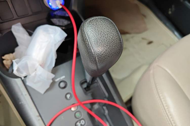 Used Toyota RAV4 2011 2.0L Automatic 4x4 Edition Gear Lever