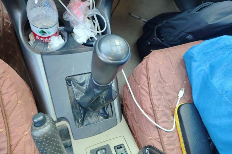 Used Toyota RAV4 2011 2.0L Manual Classic Edition Gear Lever